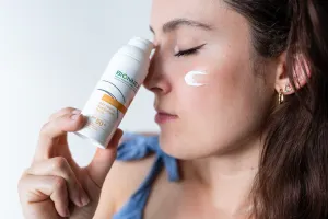 Ochranný krém na opaľovanie "Suchý dotyk" SPF 50+, 50 ml - Bionnex