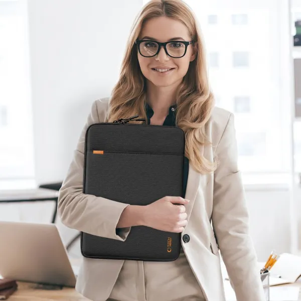 Tech-Protect Defender obal na notebook 13-14'', čierny