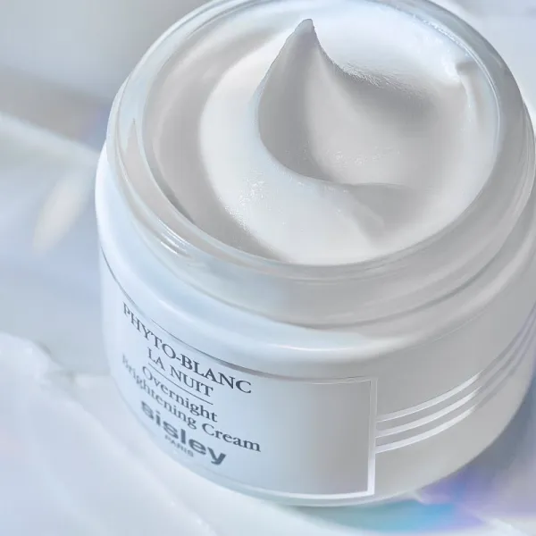 Sisley Phyto-Blanc La Nuit nočný rozjasňujúci krém proti pigmentovým škvrnám 50 ml