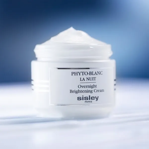 Sisley Phyto-Blanc La Nuit nočný rozjasňujúci krém proti pigmentovým škvrnám 50 ml