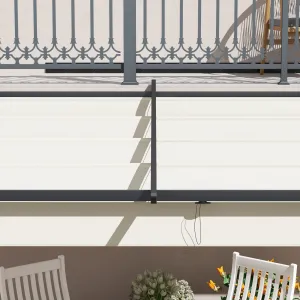 OUTSUNNY Kovová stenová pergola s plátennou strechou 300 x 300 cm krémová