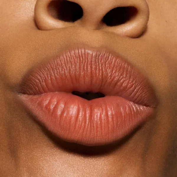 MAC Cosmetics Powder Kiss Hazy Matte matný rúž odtieň My Best Life 3.5 g
