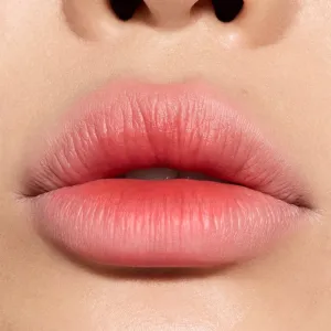MAC Cosmetics Powder Kiss Hazy Matte matný rúž odtieň Devoted To Chili 3.5 g