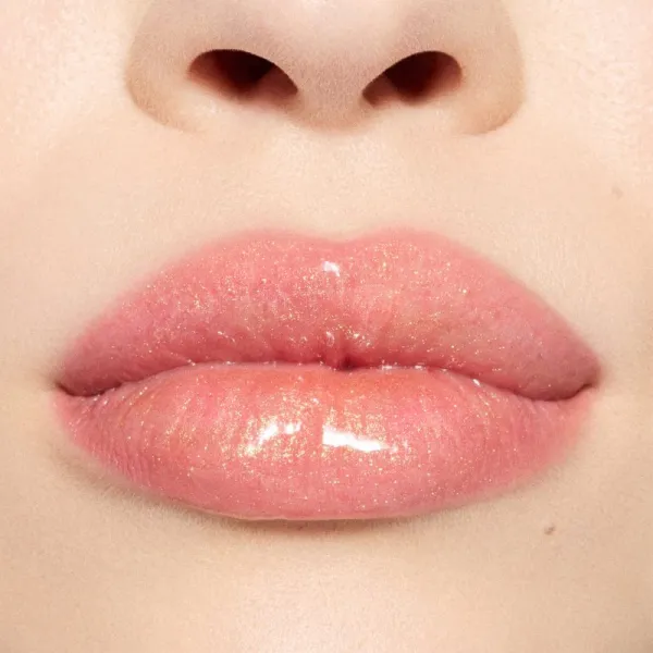 MAC Cosmetics Metamorphosis Spring Collection Lipglass Blow olej na pery so zväčšujúcim efektom odtieň Snapdragon 5 ml