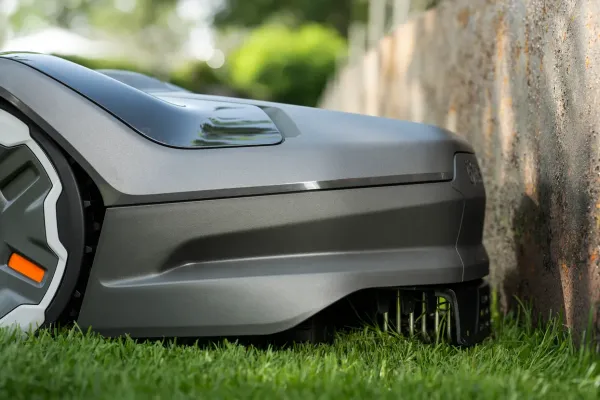 Robotická kosačka HUSQVARNA AUTOMOWER 305E NERA