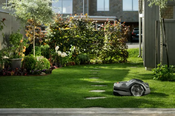 Robotická kosačka HUSQVARNA AUTOMOWER 305E NERA