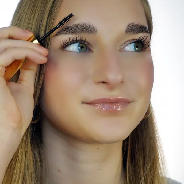 Dermacol Eyebrow 24h transparentný fixačný gél na obočie 8 ml