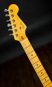 Fender 2015 American Deluxe Stratocaster V Neck