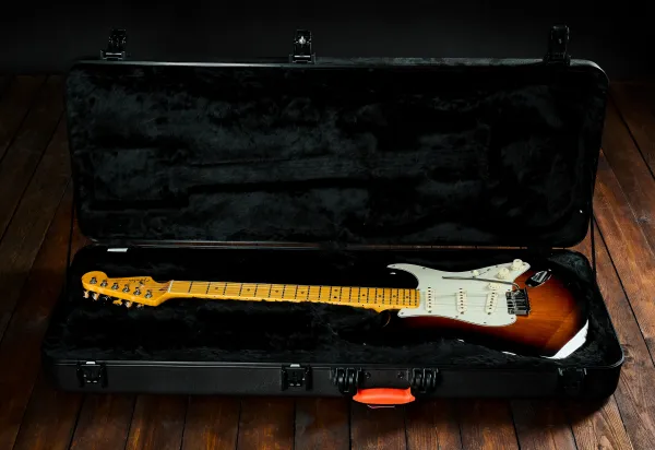 Fender 2015 American Deluxe Stratocaster V Neck