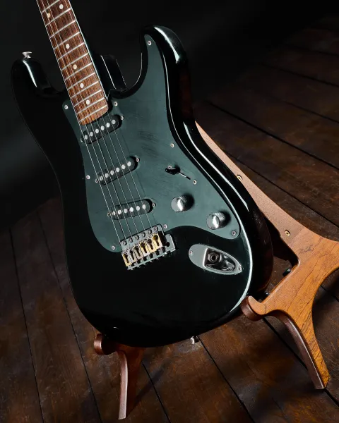 Fernandes 1983 Function Strat Black