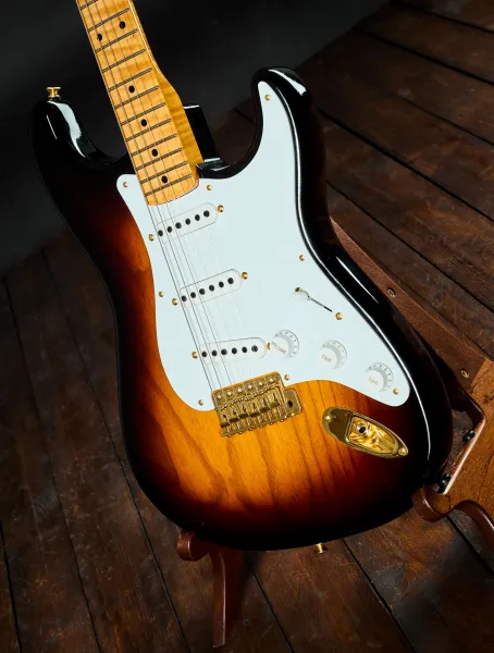 Fender Custom Shop 2025 Masterbuilt 70th Anniversary 54 Stratocaster L