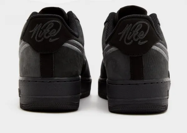Nike Air Force 1 '07 Lv8