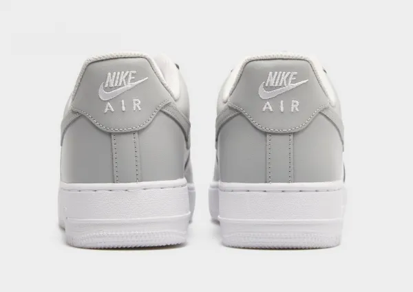 Nike Air Force 1 '07