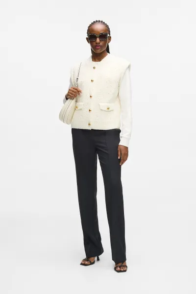 Vesta Karl Lagerfeld Boucle Knit Vest Cannoli Cream