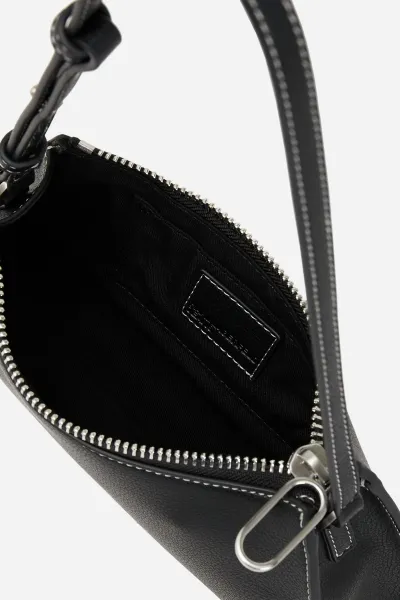 Kabelka Karl Lagerfeld Jeans Klj Metal Logo Sm Shoulder Bag Black