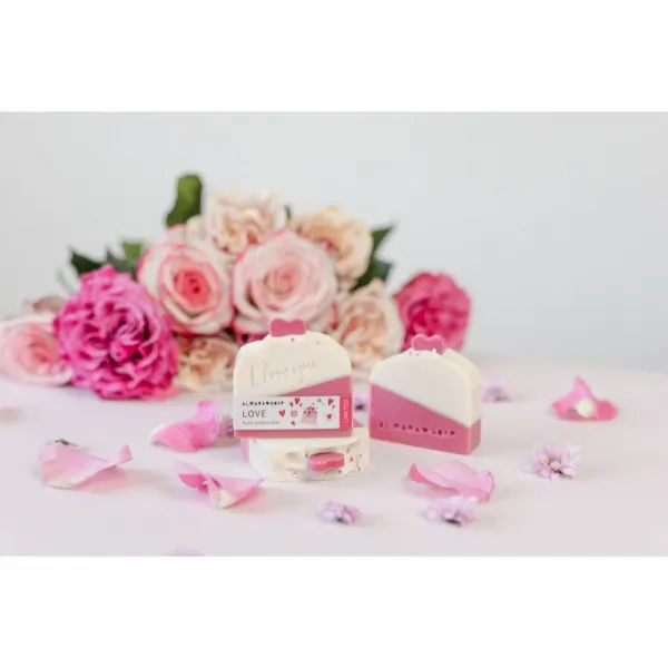 Almara Soap Fancy Love ručne vyrobené mydlo 100 g