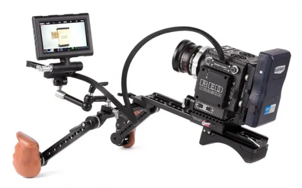 Wooden Camera - Kompatibilné s RED Male Pogo to Male LEMO 22337