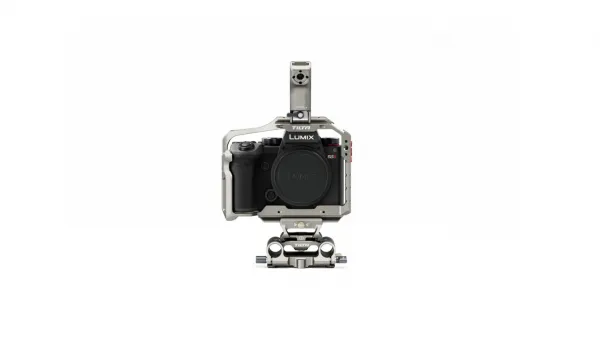 Tilta Klietka na fotoaparát pre základnú súpravu Panasonic S5 II/IIX – titánovo sivá 26436