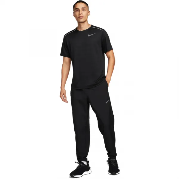 Pánske bežecké nohavice NIKE M NK DF CHALLENGR WVN PANT BLACK BLACK REFLECTIVE SILV
