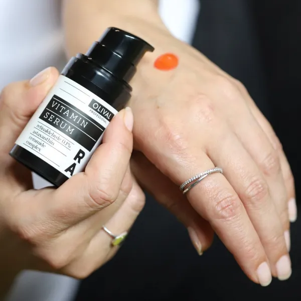 Olival Professional RA koncentrované pleťové sérum s vitamínmi 30 ml