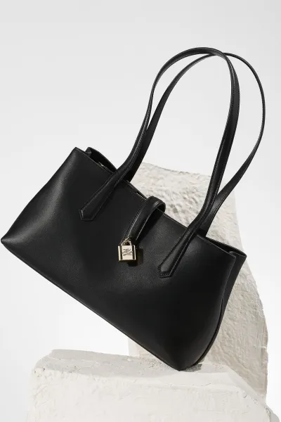 Kabelka Karl Lagerfeld K/Autograph Padlock E/W Tote Black/Gold