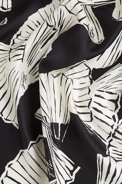 Šatka Karl Lagerfeld K/Signature Fan Sm Silk Scarf Fan-Black