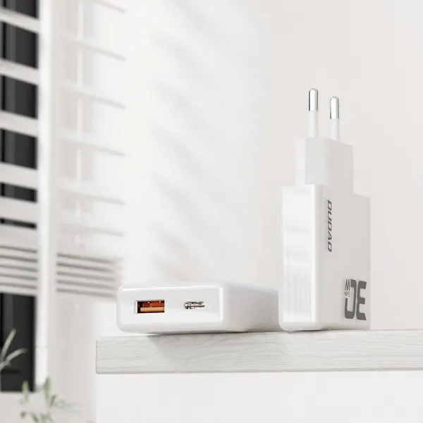 Dudao A30EU GaN sieťová nabíjačka USB / USB-C 30W, biela