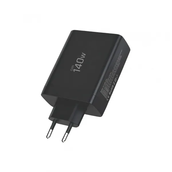 Tech-Protect NC140W GaN sieťová nabíjačka USB / 3x USB-C 140W PD QC, čierna
