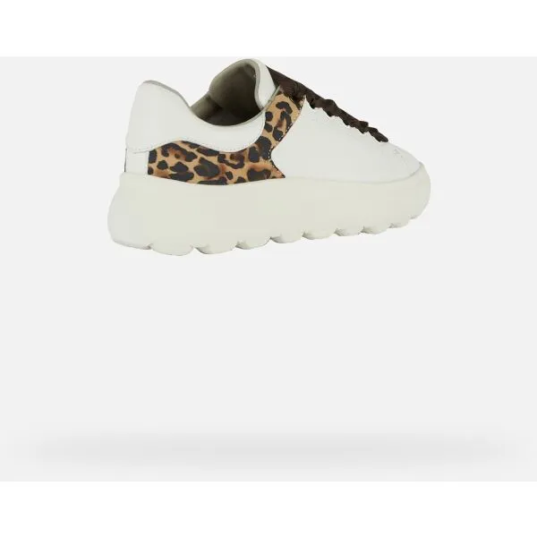 White women's sneakers Geox Spherica EC4.1 - Women's