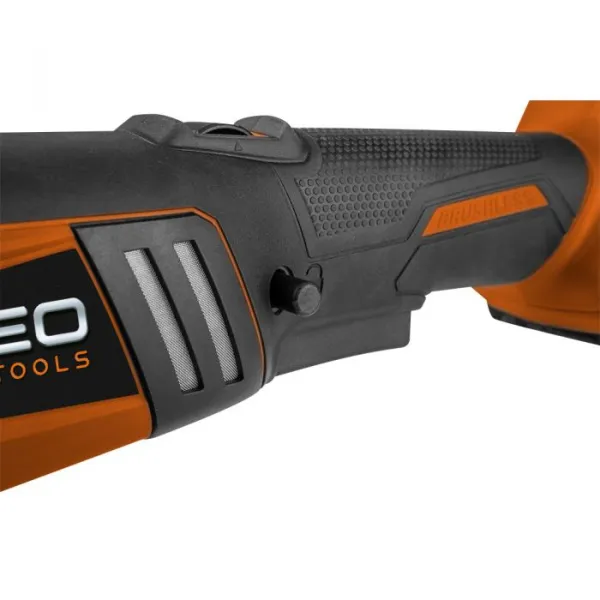 AkumulátorovábezkartáčováleštičkaEnergy+18V,M14150mm,bezbatérie04-602NEO