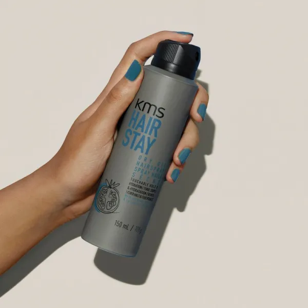 KMS Hair Stay Dry Oil Hairspray suchý olejový sprej s ľahkou fixáciou 75 ml