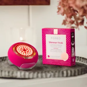 FOREO UFO™ 3 LED sonický prístroj pre urýchlenie účinku pleťovej masky s LED a NIR svetlom 1 ks