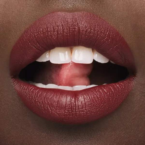 MAC Cosmetics MACximal Silky Matte Lipstick matný rúž odtieň Diva 3,5 g