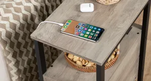 Nočný stolík Vasagle Drill 30 cm s nabíjacou stanicou sivý/čierny
