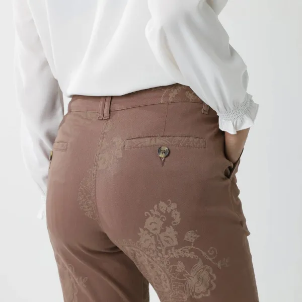 Chino nohavice s paisley potlačou