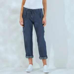 Nohavice s vreckami z denimu