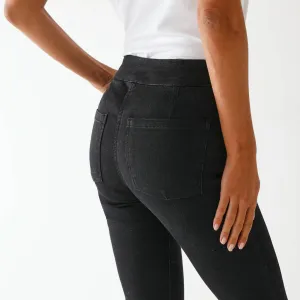 Strečové bootcut džegíny pre vyššiu postavu