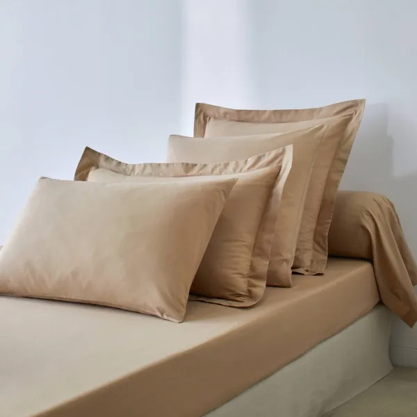 Bavlnená jednofarebná napínacia plachta zn. Colombine® s hĺbkou rohov 32 cm