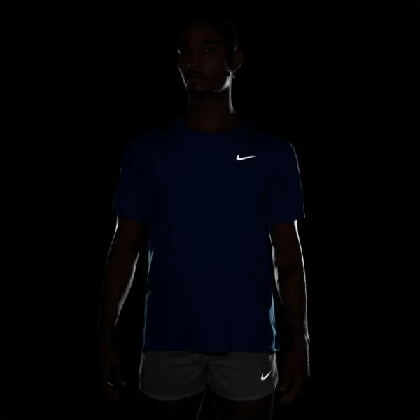 Pánske bežecké tričko s krátkym rukávom NIKE M NK DF UV MILER SS BLUE HERO REFLECTIVE SILV