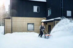 Snehová fréza Husqvarna ST 253i bez akumulátora a nabíjačky