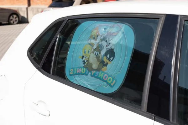 Clona slnečná na bočné okno LOONEY TUNES 2ks