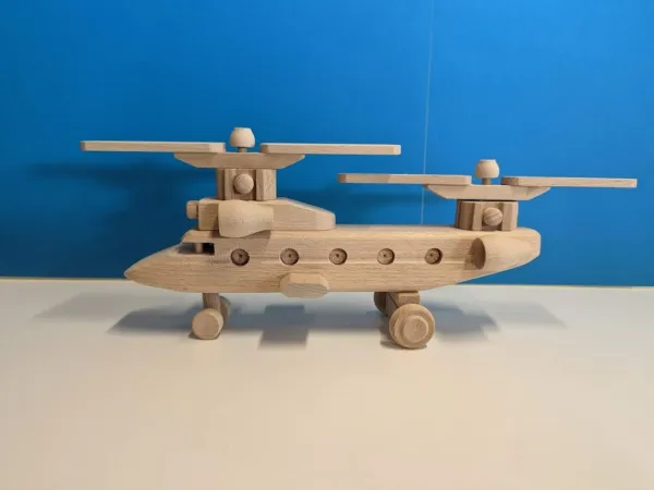 Drevená helikoptéra, 40 x 8 x 15 cm