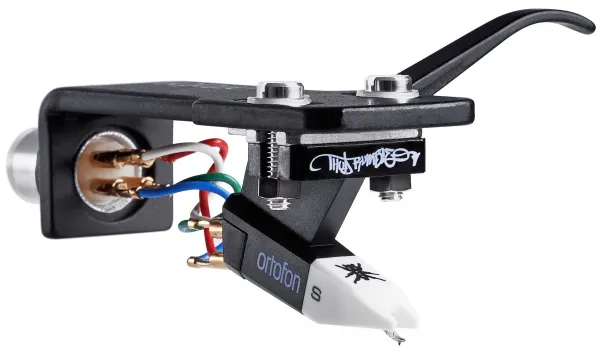 Ortofon DJ OM Qbert + SH4 black headshell