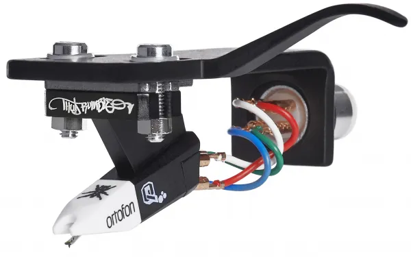 Ortofon DJ OM Qbert + SH4 black headshell