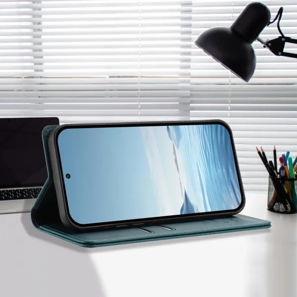 MAGNETIC Zaklápací kryt pre Realme GT 8 Pro zelený