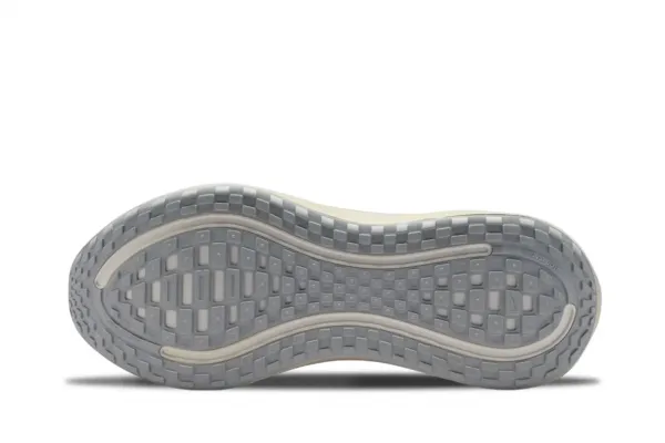 Nike Vomero Plus "Platinum Tint" (IQ0308-094)