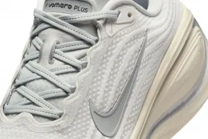 Nike Vomero Plus "Platinum Tint" (IQ0308-094)