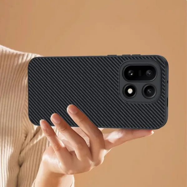 CARBON Ochranný kryt pre OnePlus 15 GOLD