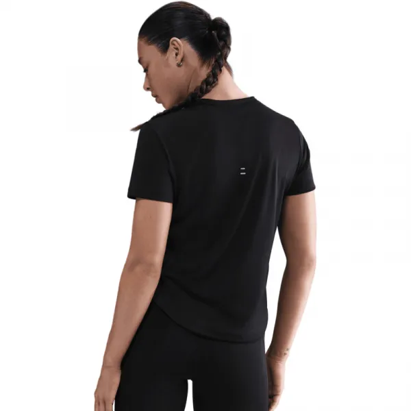 Dámske bežecké tričko s krátkym rukávom NIKE W NK TEMPO SWSH HBR DF SS TOP BLACK WHITE