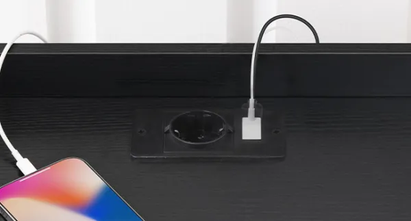 VASAGLE Nočný stolík Silven 38 cm s LED osvetlením a nabíjacou stanicou čierny